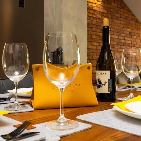 Industrial-style 2bd Loft With Parking Spot By Flat Mаnager Appartement Plovdiv