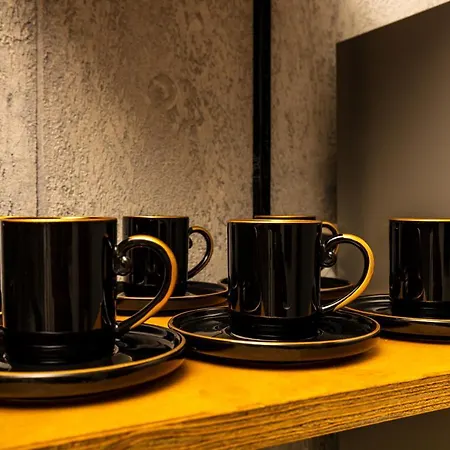 Appartement Industrial-style 2bd Loft With Parking Spot By Flat Mаnager