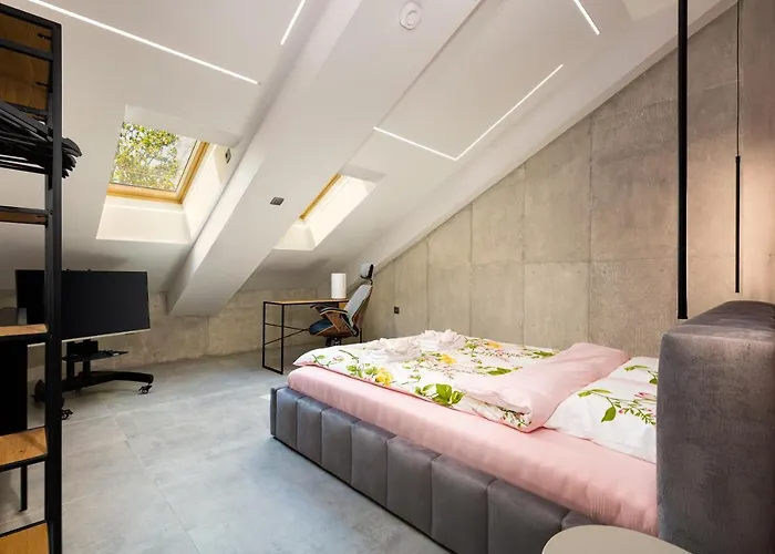 公寓 Industrial-style 2bd Loft With Parking Spot By Flat Mаnager *