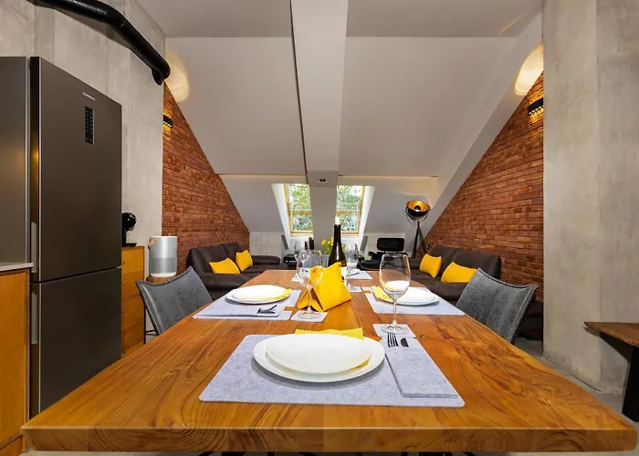 Industrial-style 2bd Loft With Parking Spot By Flat Mаnager *